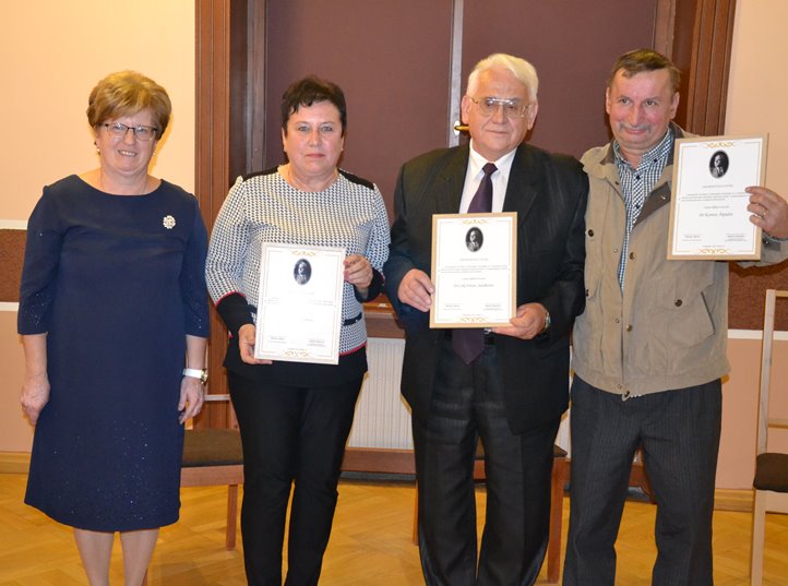 Hetedszer adták át a Linner-díjakat – Berti bácsi csapata tovább bővült | Kárpátinfo.net