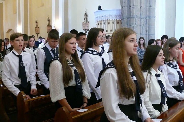 A Kárpátaljai Magyar Líceum első tanévnyitóján. Fotó: Kárpátinfo/Kovács Erzsébet