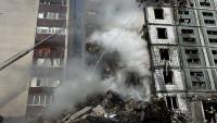 Orosz találat ért egy umanyi többemeletes épületet Ukrajnában. Fotó: t.me/cherkaskaODA